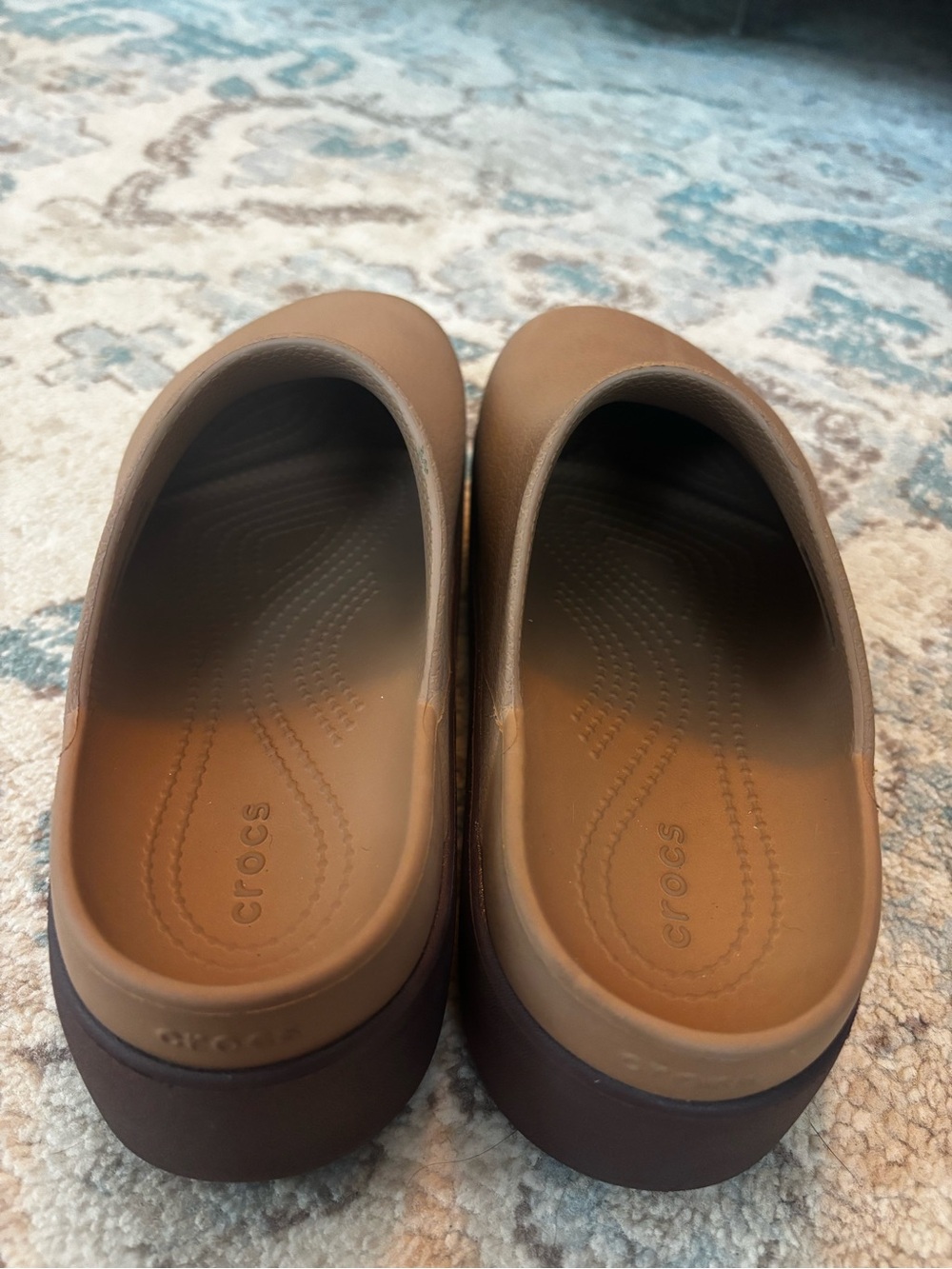 Crocs Dylan Tan Platform Mule Clogs — Slip-On Comfort - Picture 2 of 3